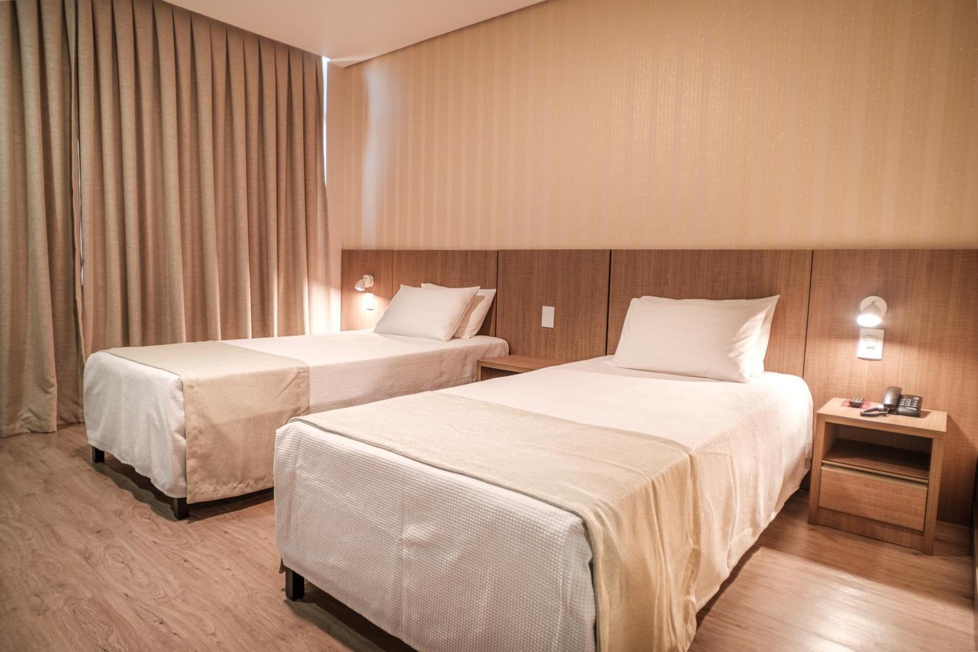 Bello Hotel 托莱多 外观 照片
