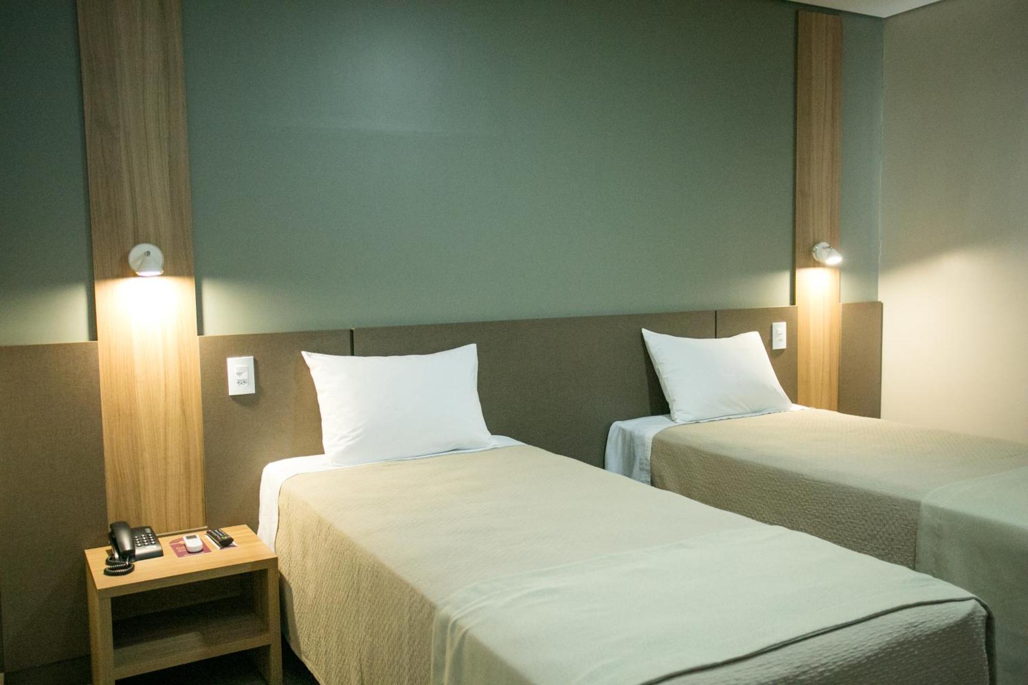 Bello Hotel 托莱多 外观 照片