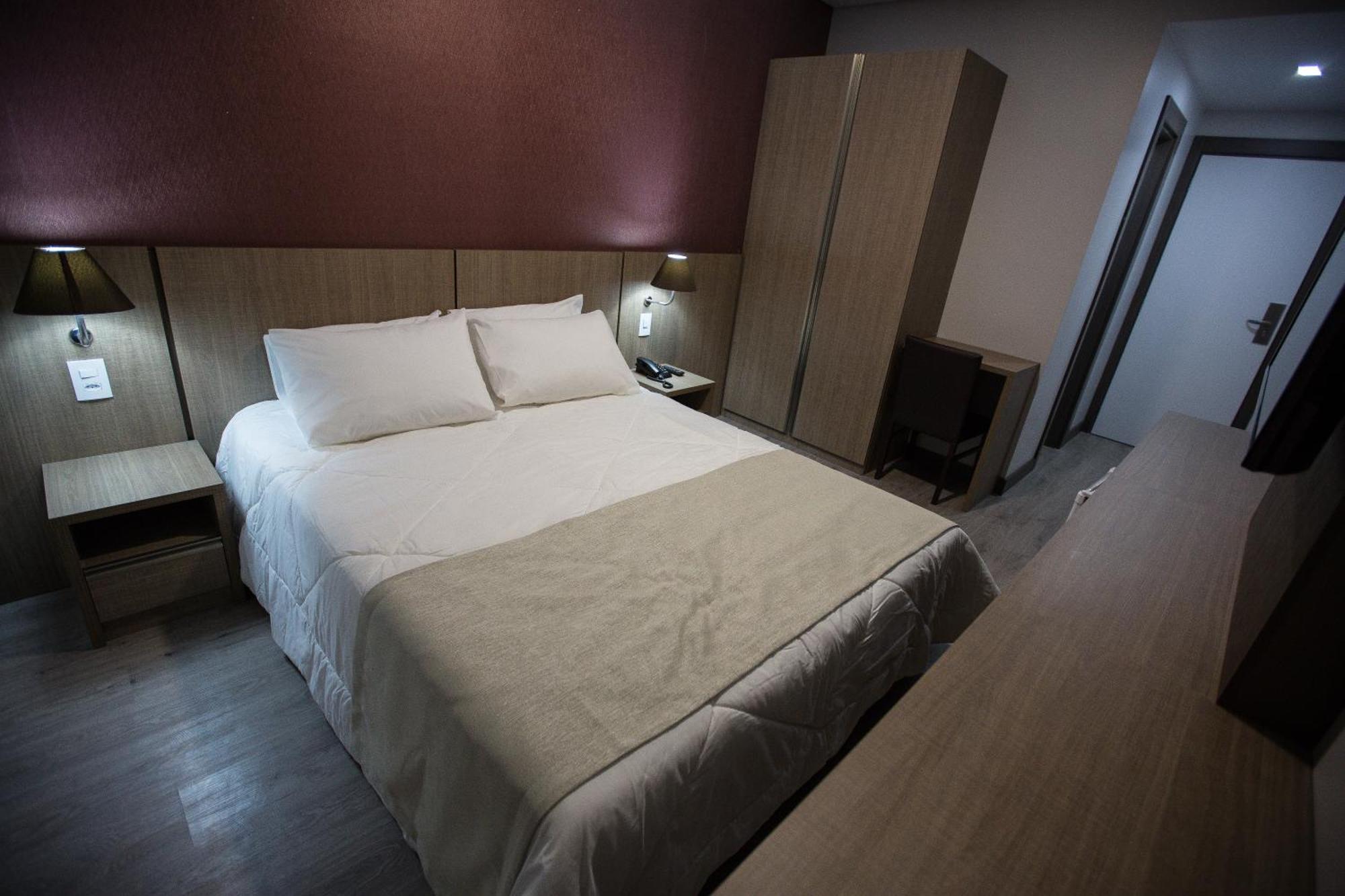 Bello Hotel 托莱多 外观 照片