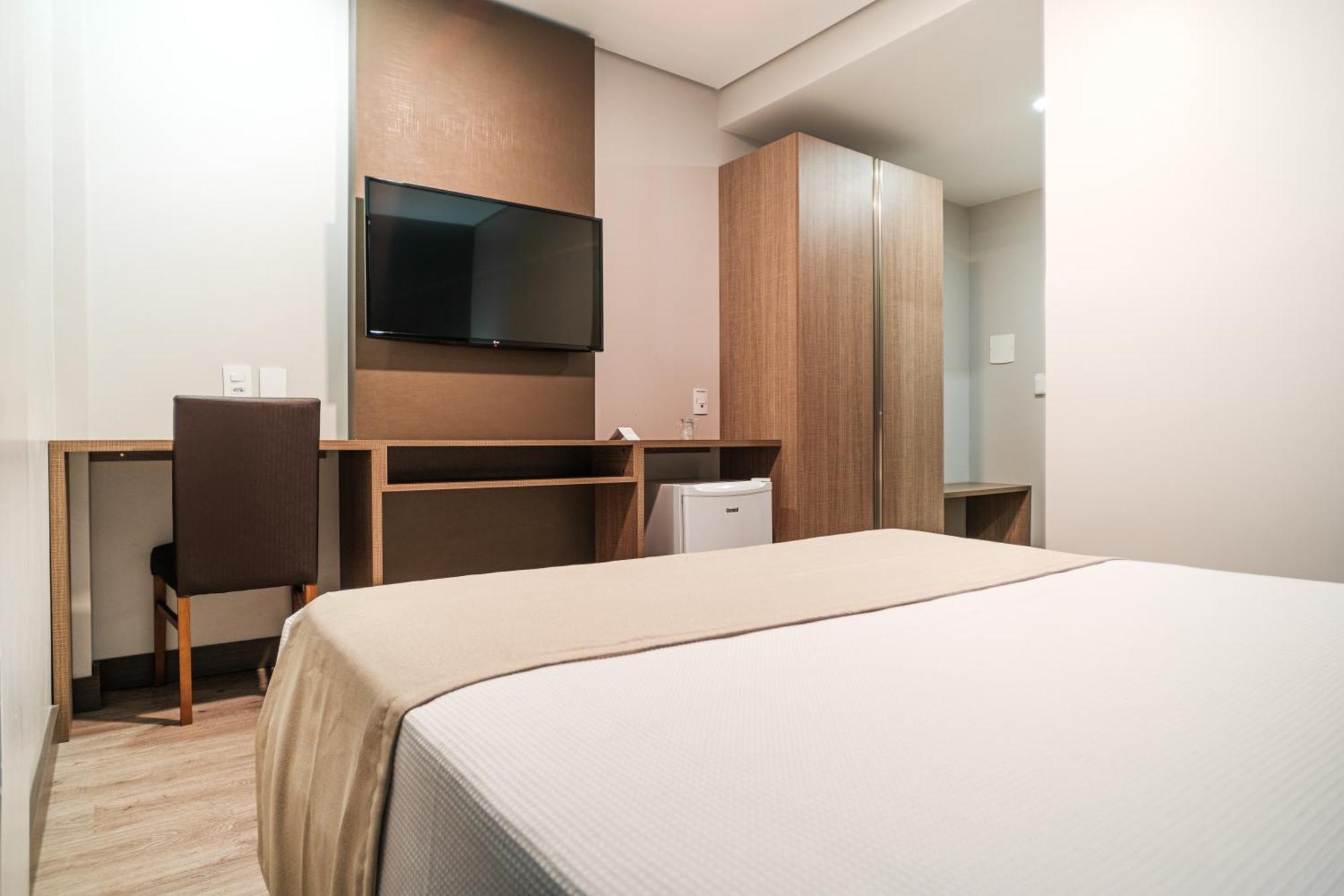 Bello Hotel 托莱多 外观 照片