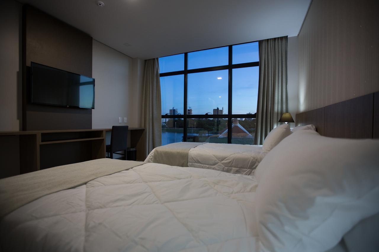 Bello Hotel 托莱多 外观 照片